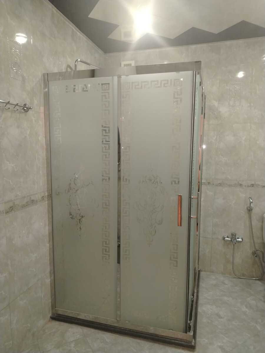 Kirayə verilir 3 otaqlı yeni tikili, 160 m², 28 May m.-7