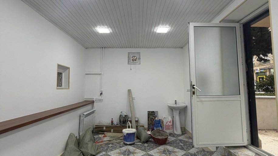 50 kv.m. obyekt icarəyə verilir, Bakıxanov (Razin)-5