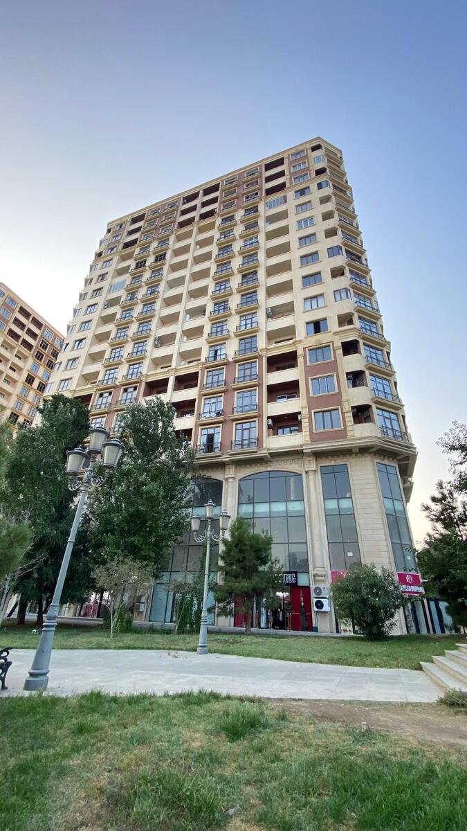 Satılır 2 otaqlı yeni tikili, 104 m², 28 May m.-1