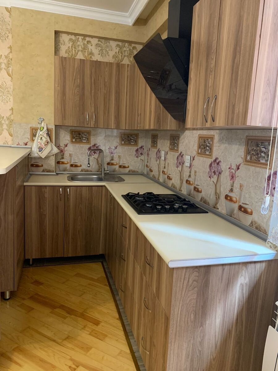 Kirayə verilir 2 otaqlı yeni tikili, 68 m², İnşaatçılar m.-6