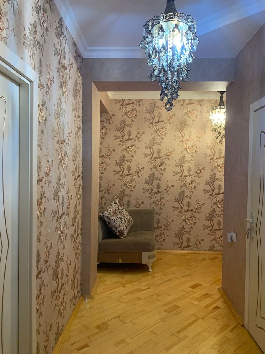 Kirayə verilir 2 otaqlı yeni tikili, 68 m², İnşaatçılar m.-7