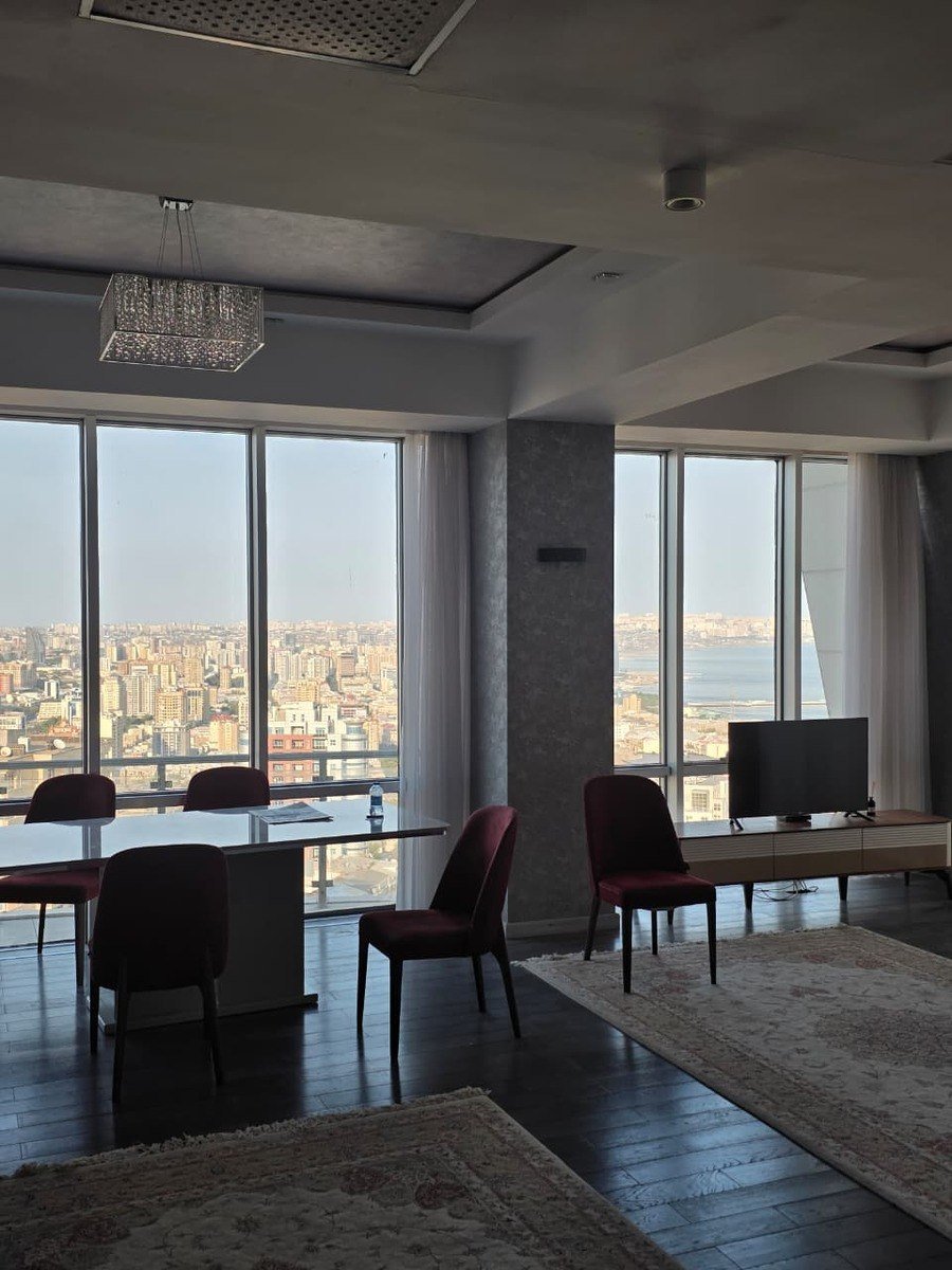 Kirayə verilir 4 otaqlı yeni tikili, 160 m², Elmlər Akademiyası m.-16