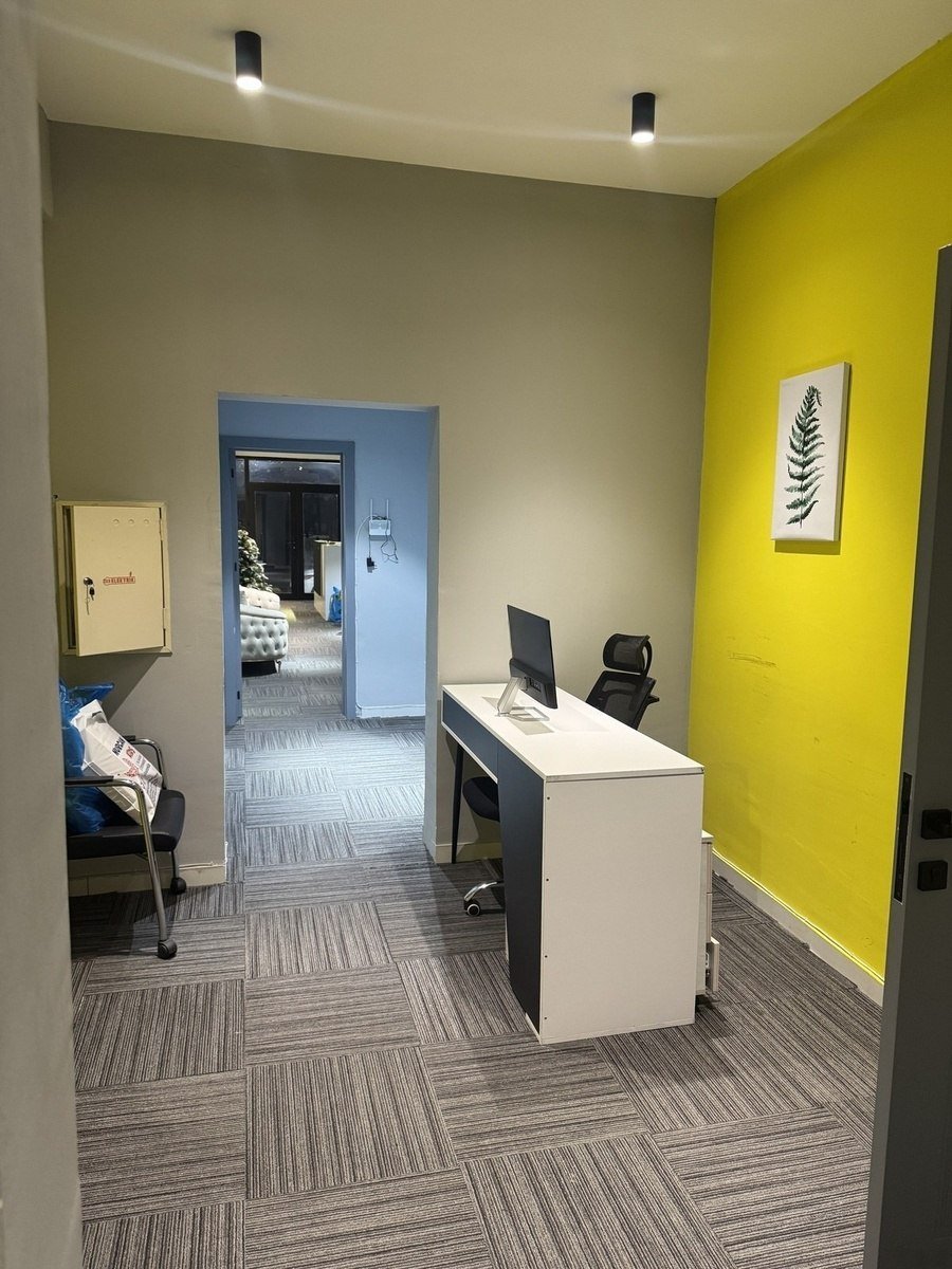 250 m<sup>2</sup> ofis icarəyə verilir, Nəsimi m.-3