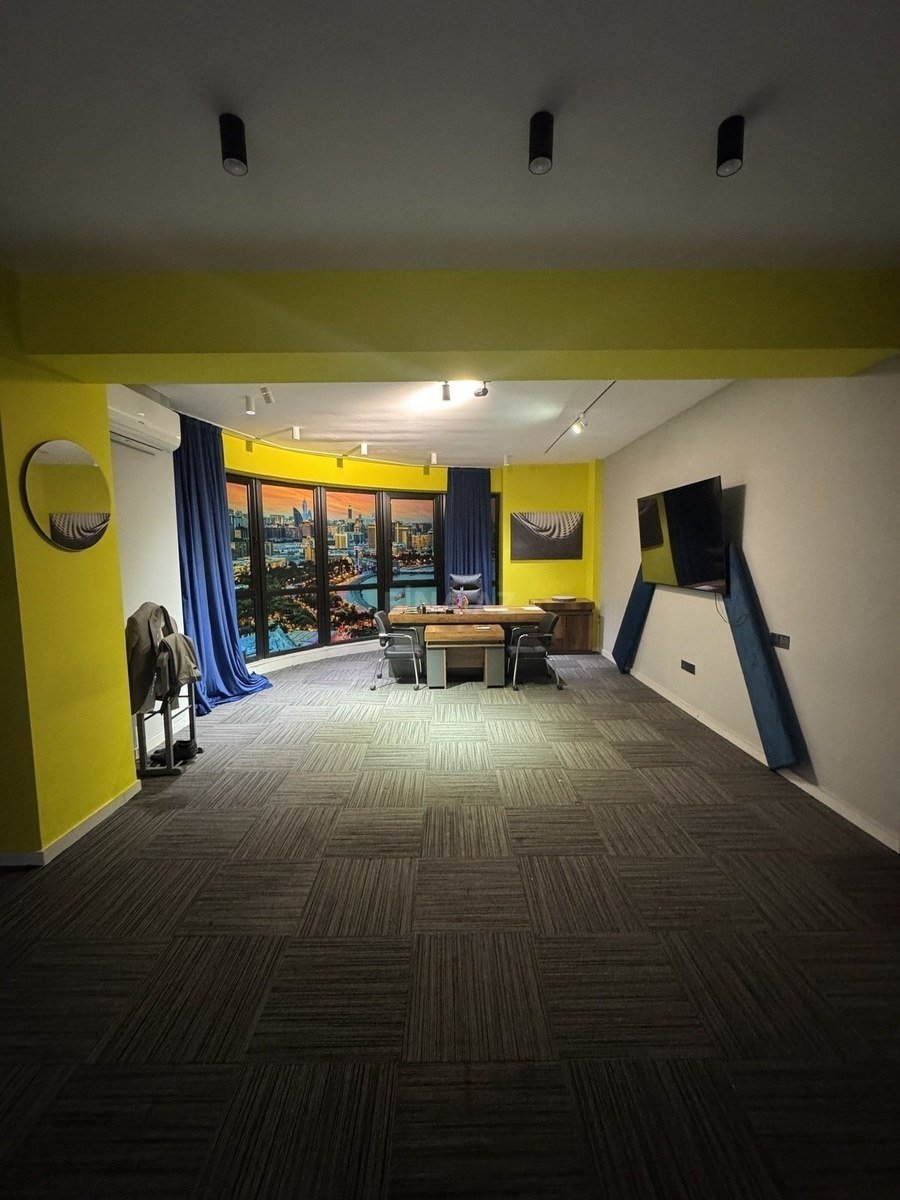 250 m<sup>2</sup> ofis icarəyə verilir, Nəsimi m.-5