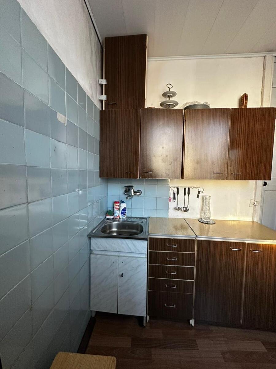 Satılır 2 otaqlı köhnə tikili, 55 m², Memar Əcəmi m.-10