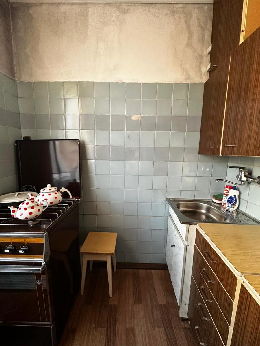 Satılır 2 otaqlı köhnə tikili, 55 m², Memar Əcəmi m.-11