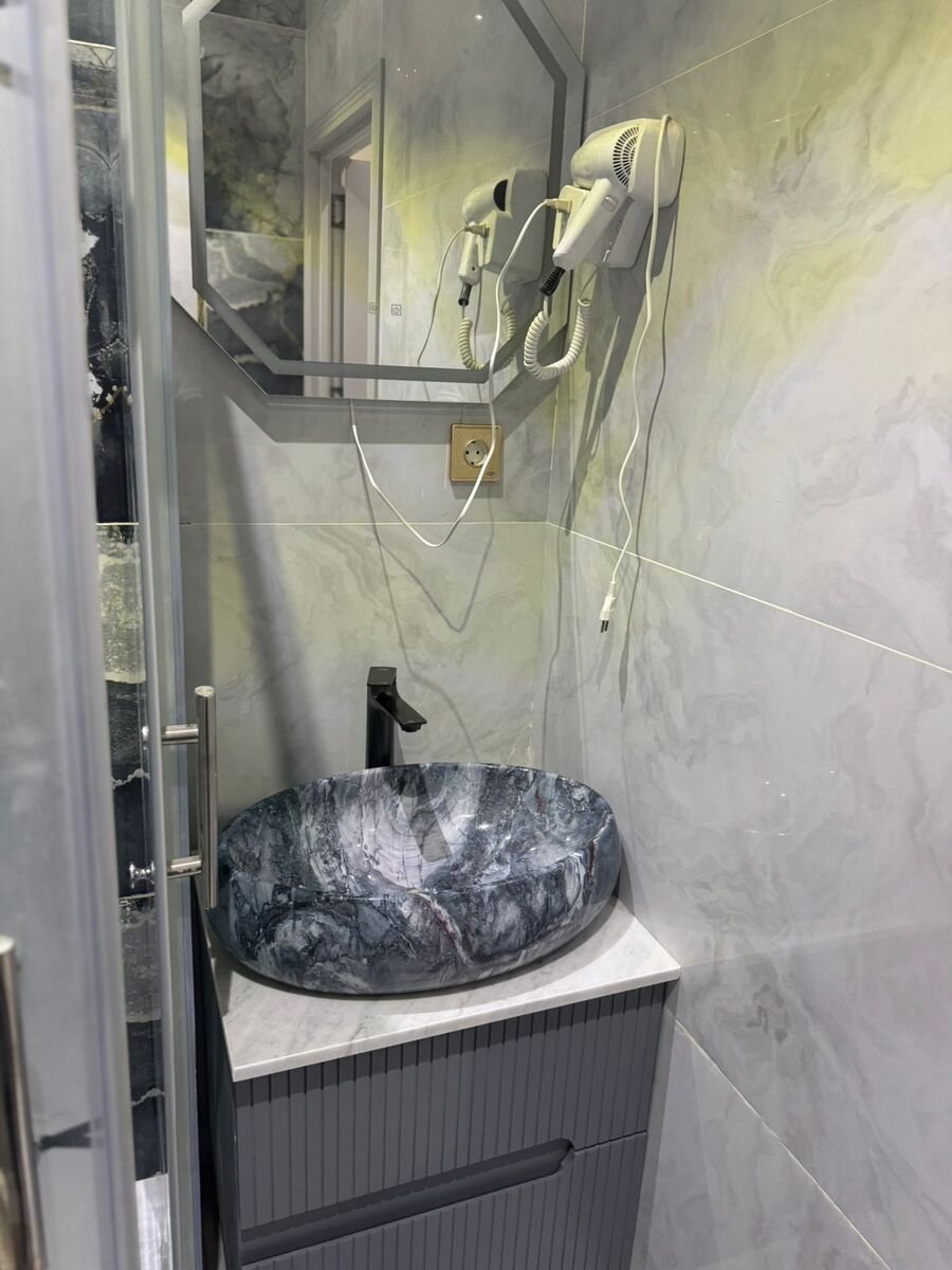 200 m<sup>2</sup> obyekt satılır, Sahil m.-15