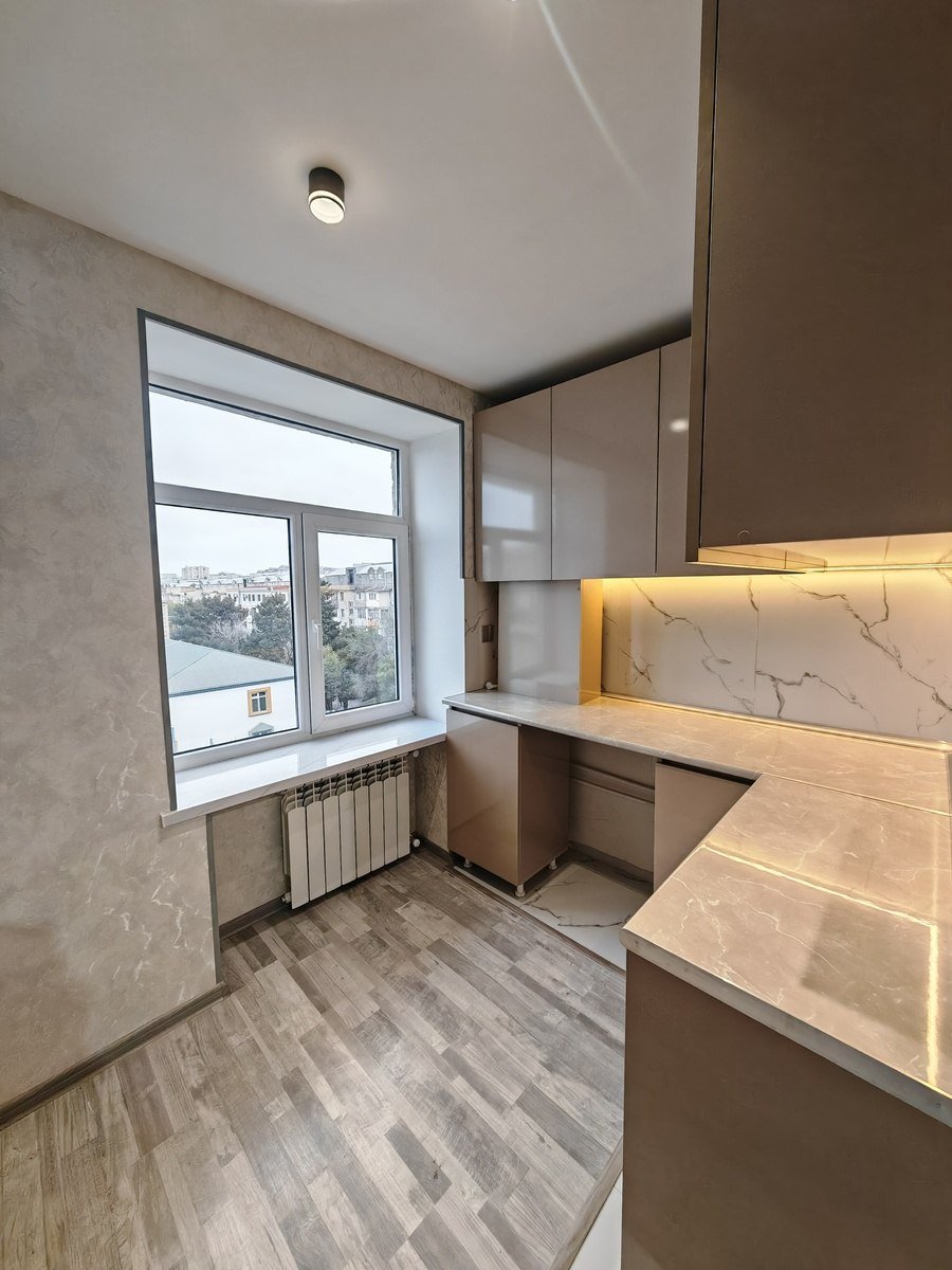 Satılır 2 otaqlı köhnə tikili, 63 m², Gənclik m.-15