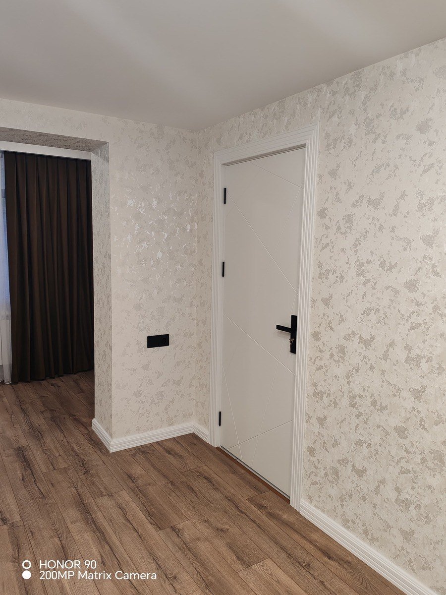 Satılır 3 otaqlı köhnə tikili, 70 m², Elmlər Akademiyası m.-6