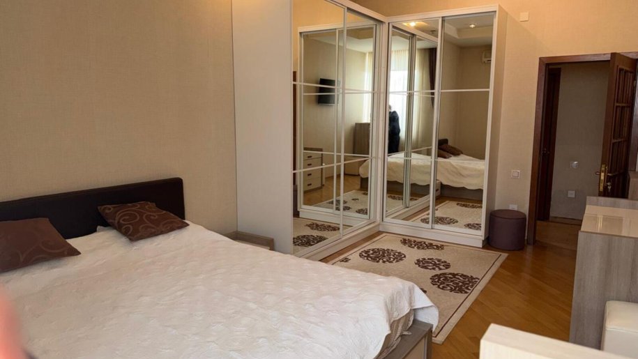 Satılır 2 otaqlı yeni tikili, 90 m², 28 May m.-4