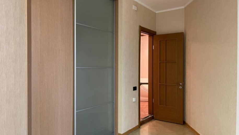 270 m<sup>2</sup> ofis icarəyə verilir, Sahil m.-2