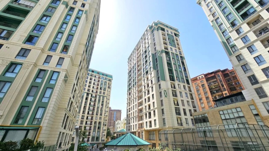 Satılır 2 otaqlı yeni tikili, 96 m², Gənclik m.-1