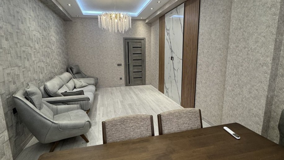 Satılır 3 otaqlı yeni tikili, 90 m², 8 noyabr-3