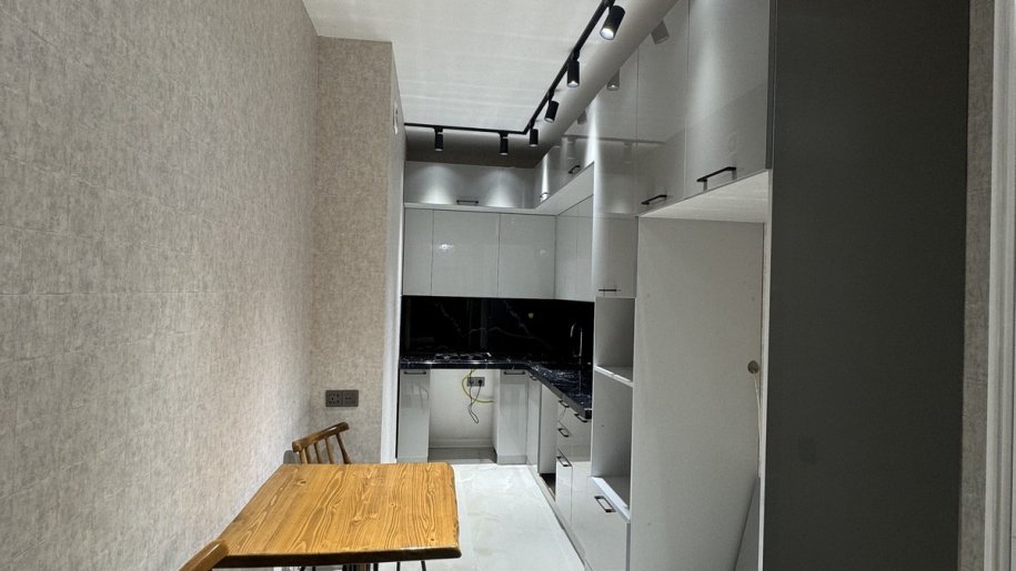 Satılır 3 otaqlı yeni tikili, 90 m², 8 noyabr-20