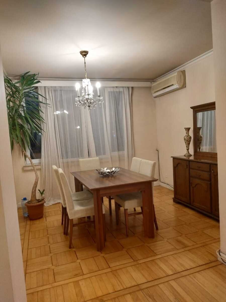 Kirayə verilir 3 otaqlı köhnə tikili, 120 m², Sahil m.-2