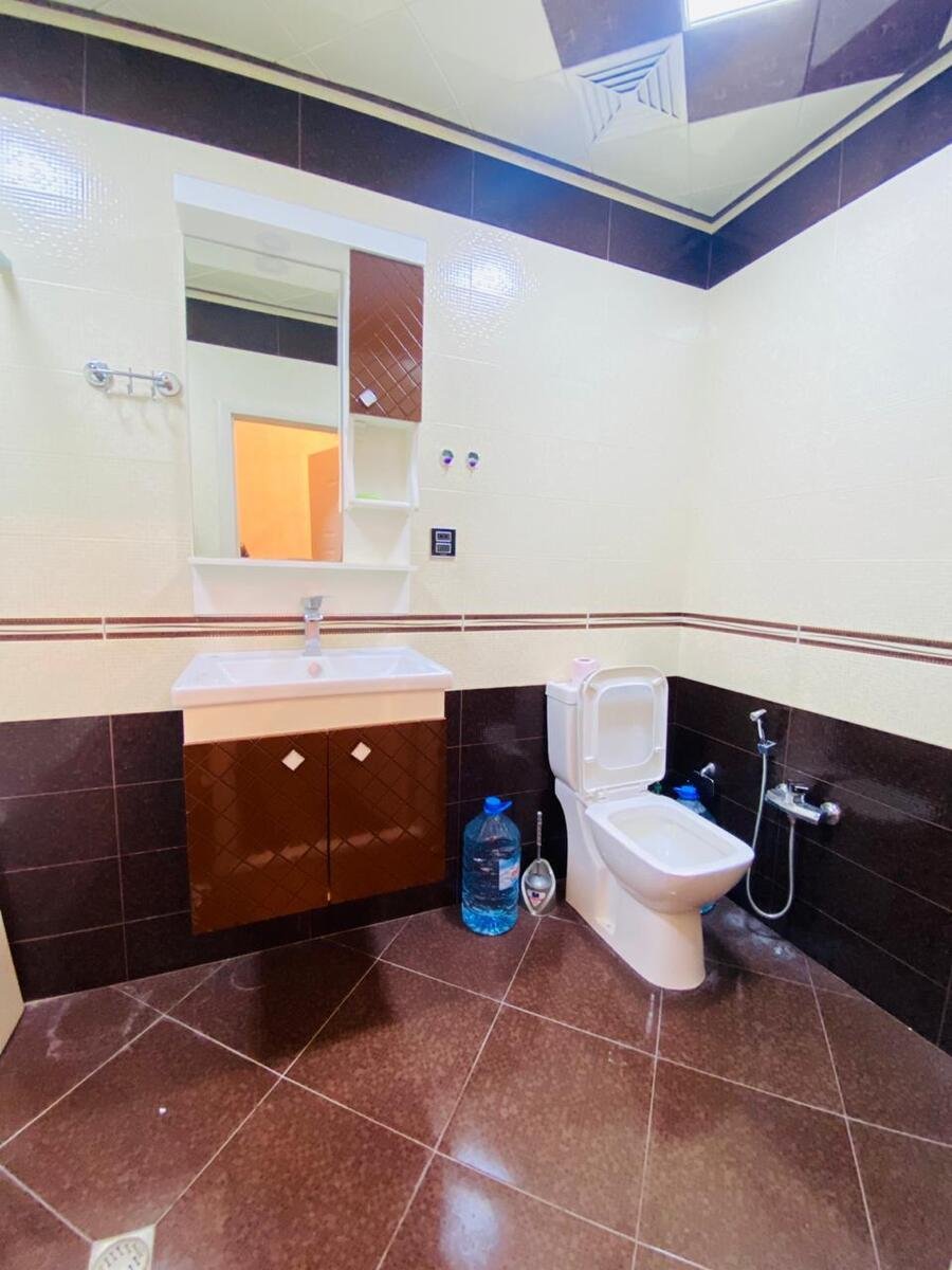 Kirayə verilir 2 otaqlı yeni tikili, 75 m², Qara Qarayev m.-11