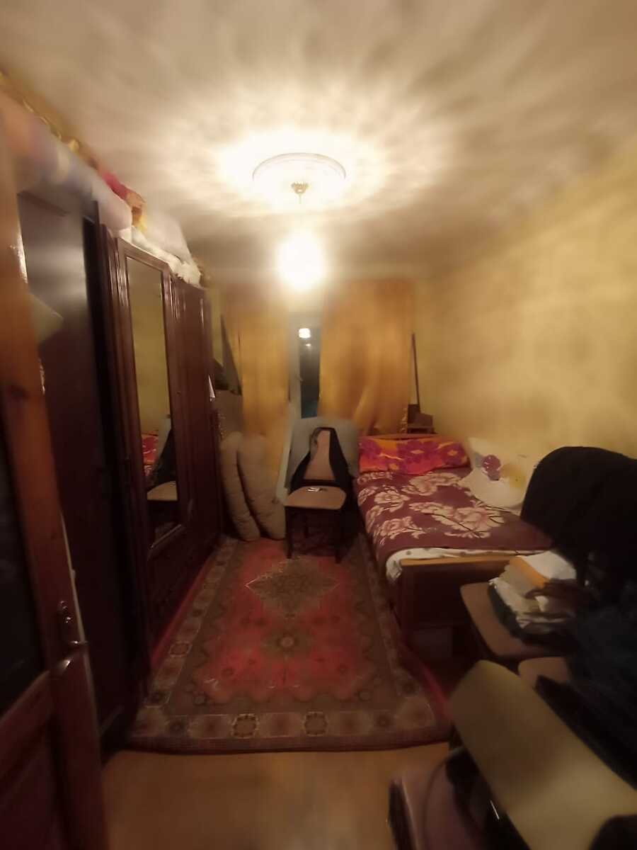 Satılır 2 otaqlı köhnə tikili, 60 m², Elmlər Akademiyası m.-4