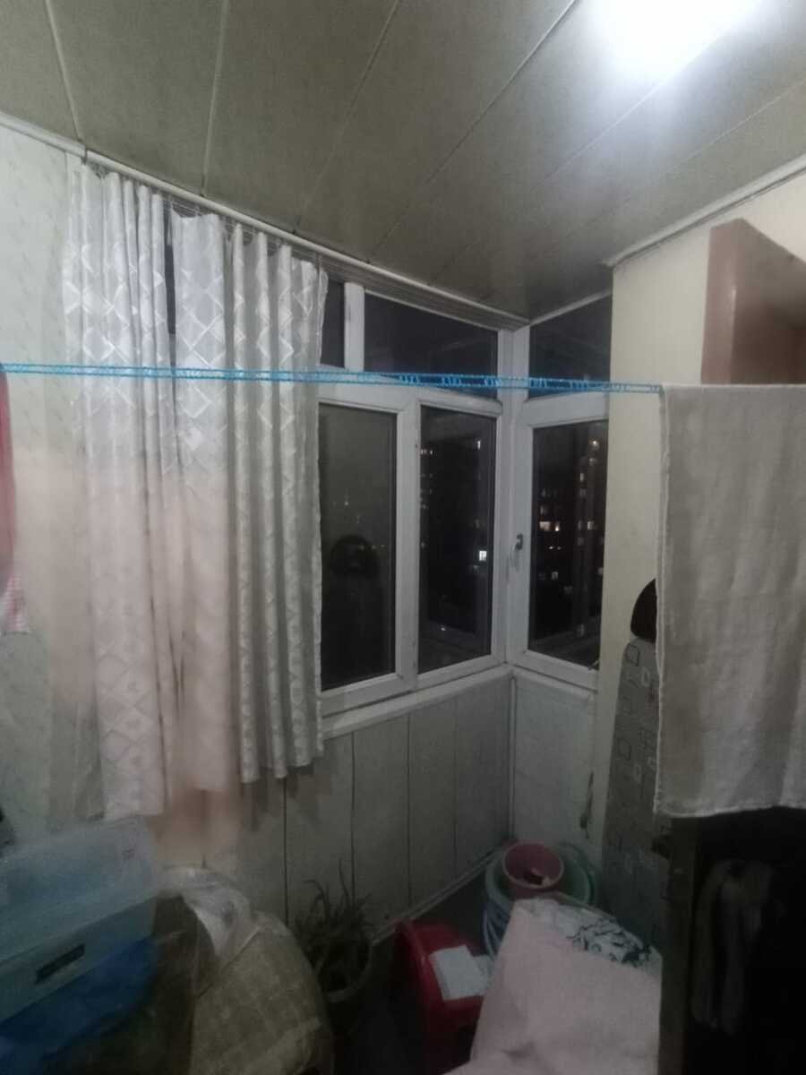 Satılır 2 otaqlı köhnə tikili, 60 m², Elmlər Akademiyası m.-8