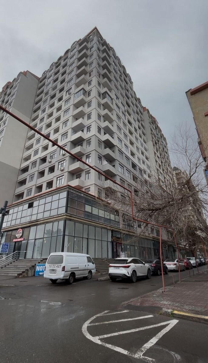 Satılır 3 otaqlı yeni tikili, 139 m², Neftçilər m.-1