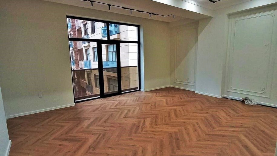 Satılır 3 otaqlı yeni tikili, 122 m², 28 May m.-3