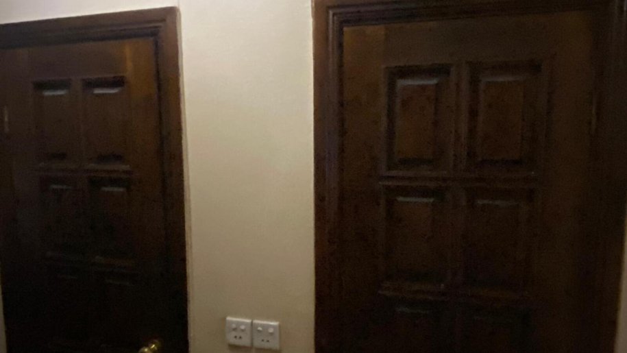 Satılır 4 otaqlı köhnə tikili, 100 m², Yasamal-15