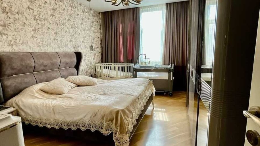 Satılır 3 otaqlı yeni tikili, 118 m², Elmlər Akademiyası m.-4