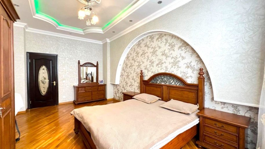 Satılır 3 otaqlı yeni tikili, 180 m², Yasamal-9
