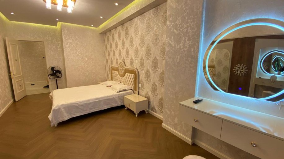 Kirayə verilir 3 otaqlı yeni tikili, 122 m², 28 May m.-16