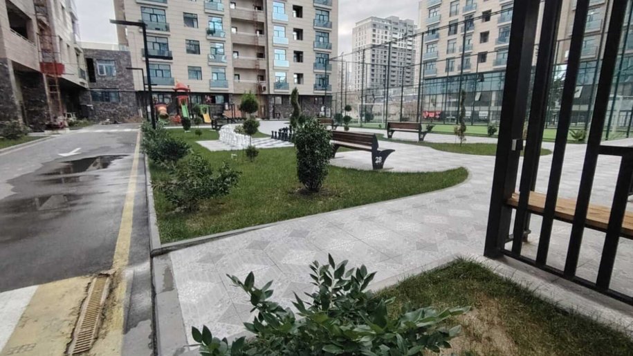 Satılır 2 otaqlı yeni tikili, 72 m², 28 May m.-1