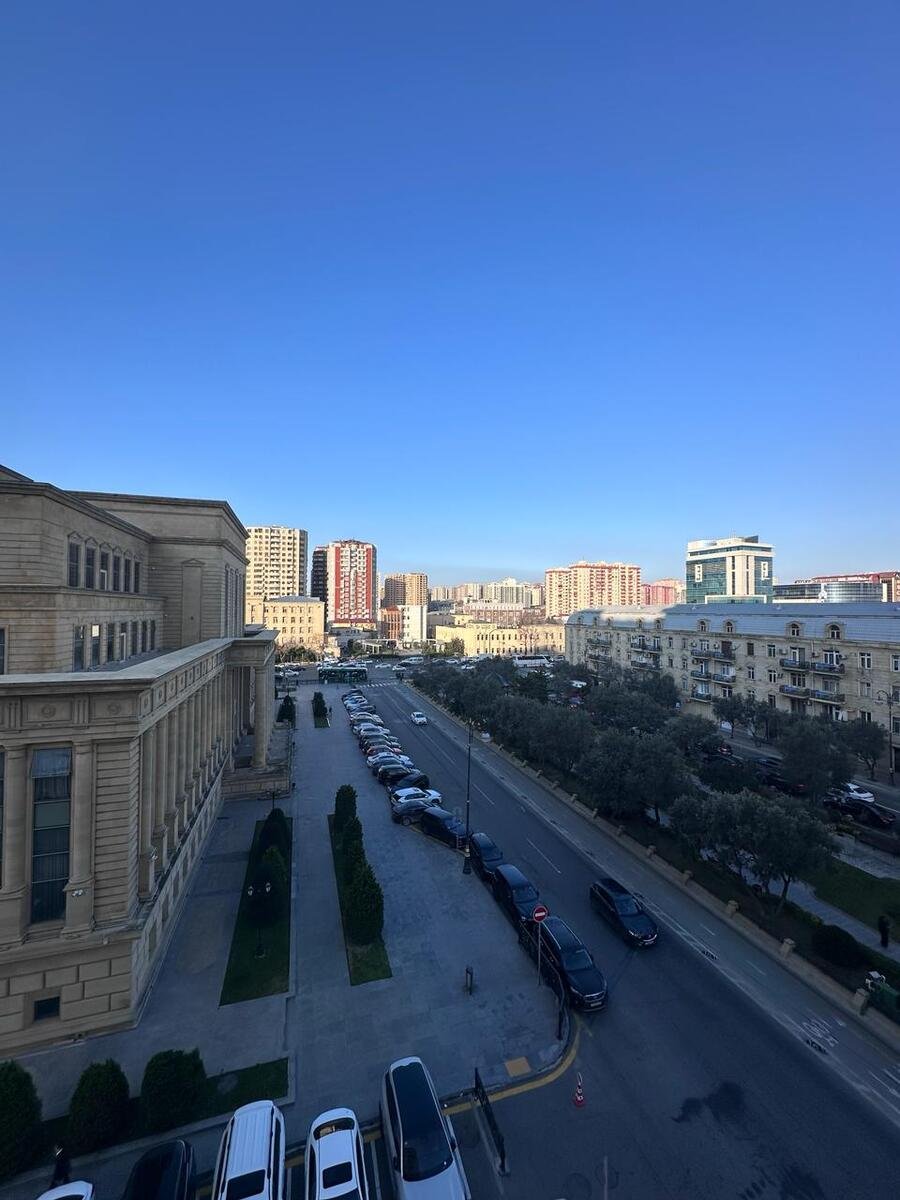 Kirayə verilir 3 otaqlı yeni tikili, 120 m², Xətai m.-4