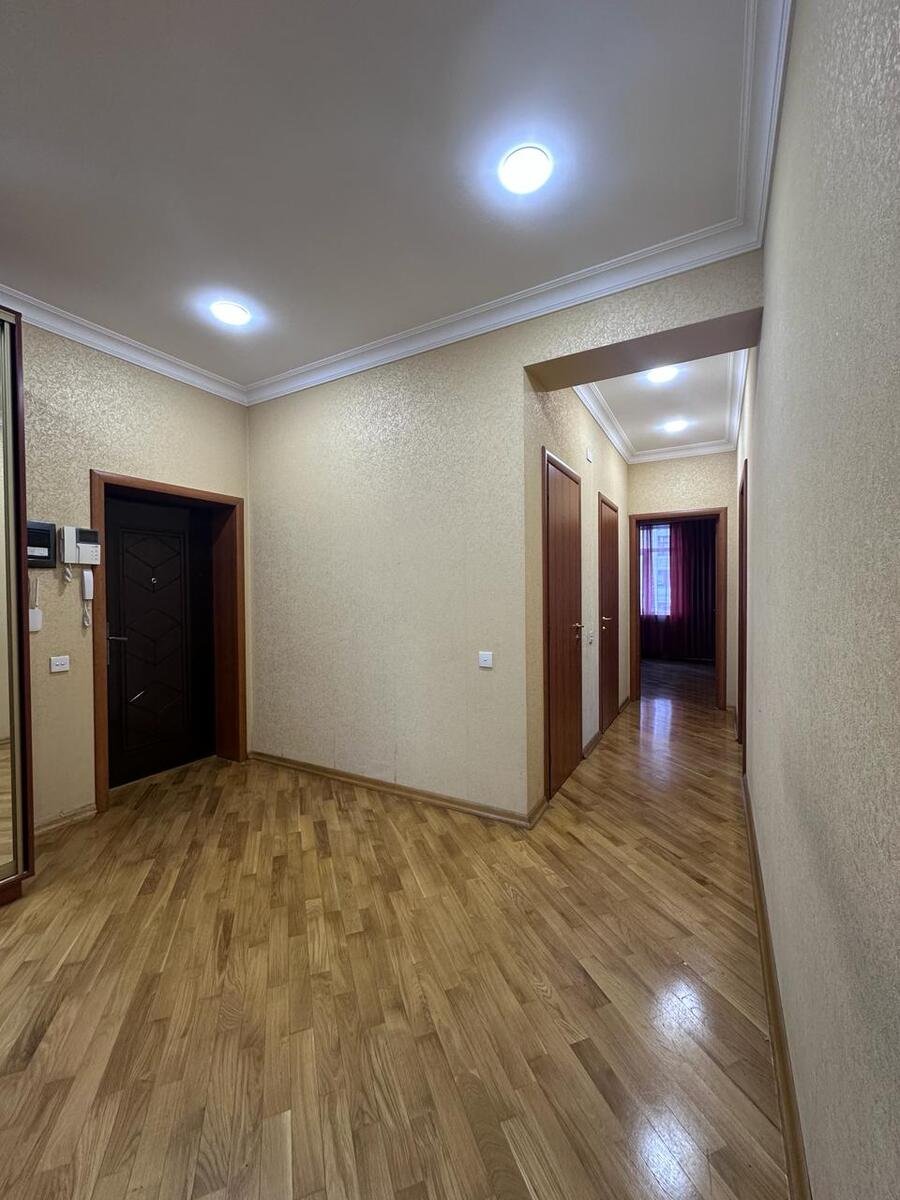 Kirayə verilir 3 otaqlı yeni tikili, 120 m², Xətai m.-8