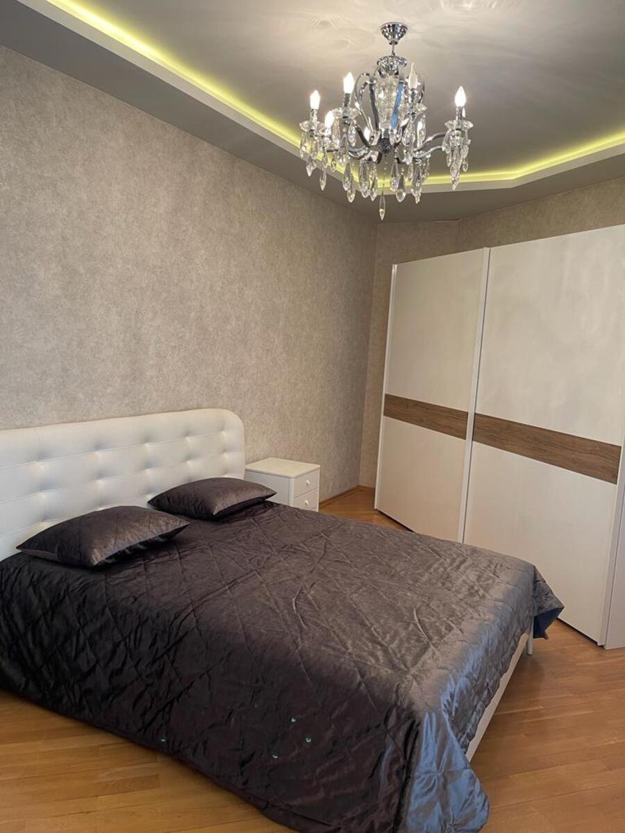Kirayə verilir 3 otaqlı yeni tikili, 170 m², Nizami m.-7
