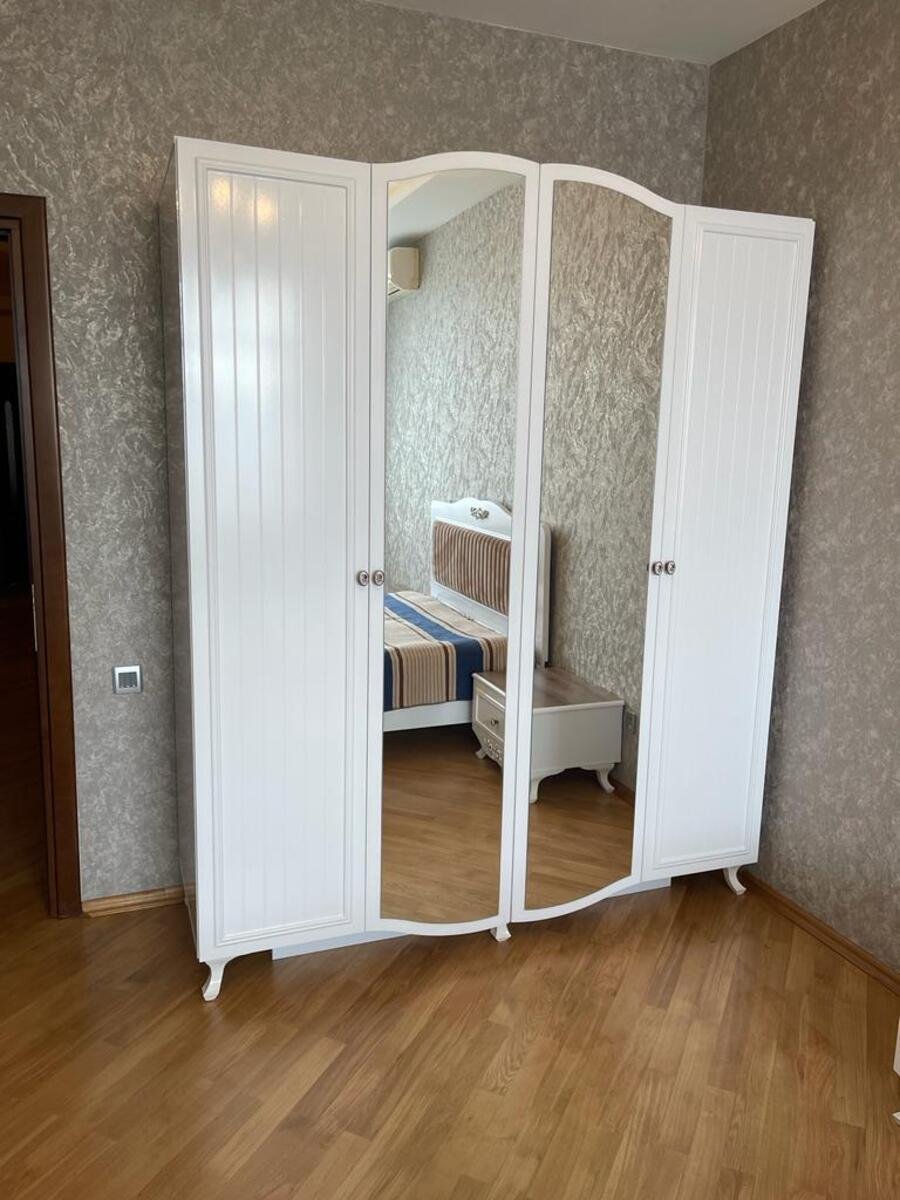 Kirayə verilir 3 otaqlı yeni tikili, 170 m², Nizami m.-9