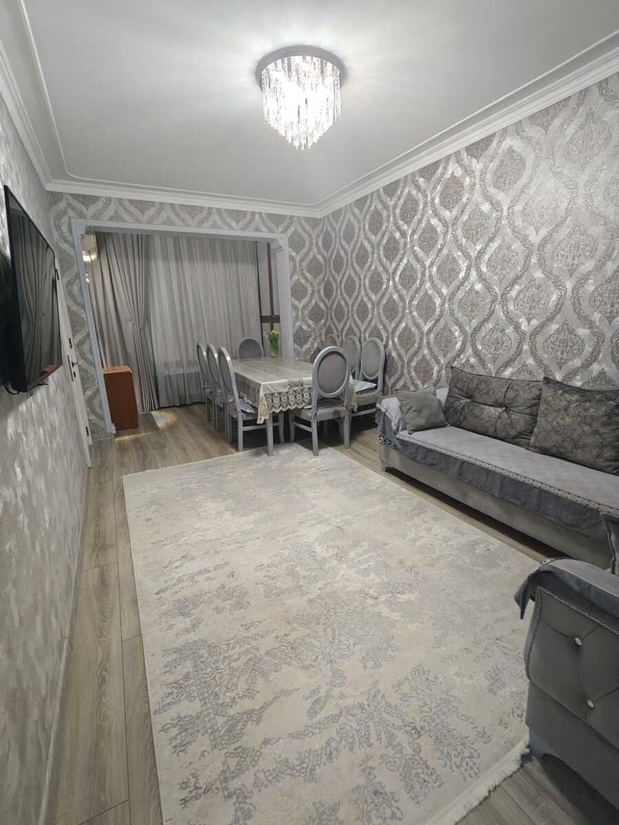 Satılır 3 otaqlı köhnə tikili, 70 m², Memar Əcəmi m.-2