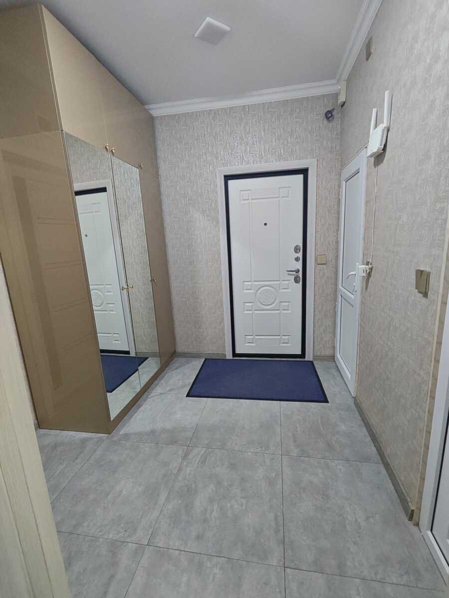 Satılır 3 otaqlı köhnə tikili, 70 m², Memar Əcəmi m.-10