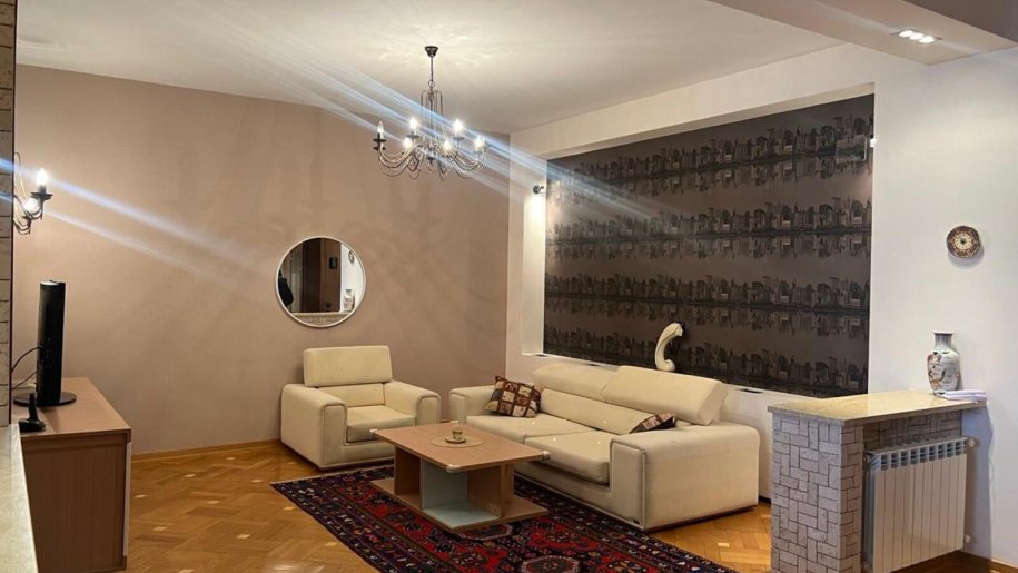 Kirayə verilir 3 otaqlı yeni tikili, 117 m², 28 May m.-3