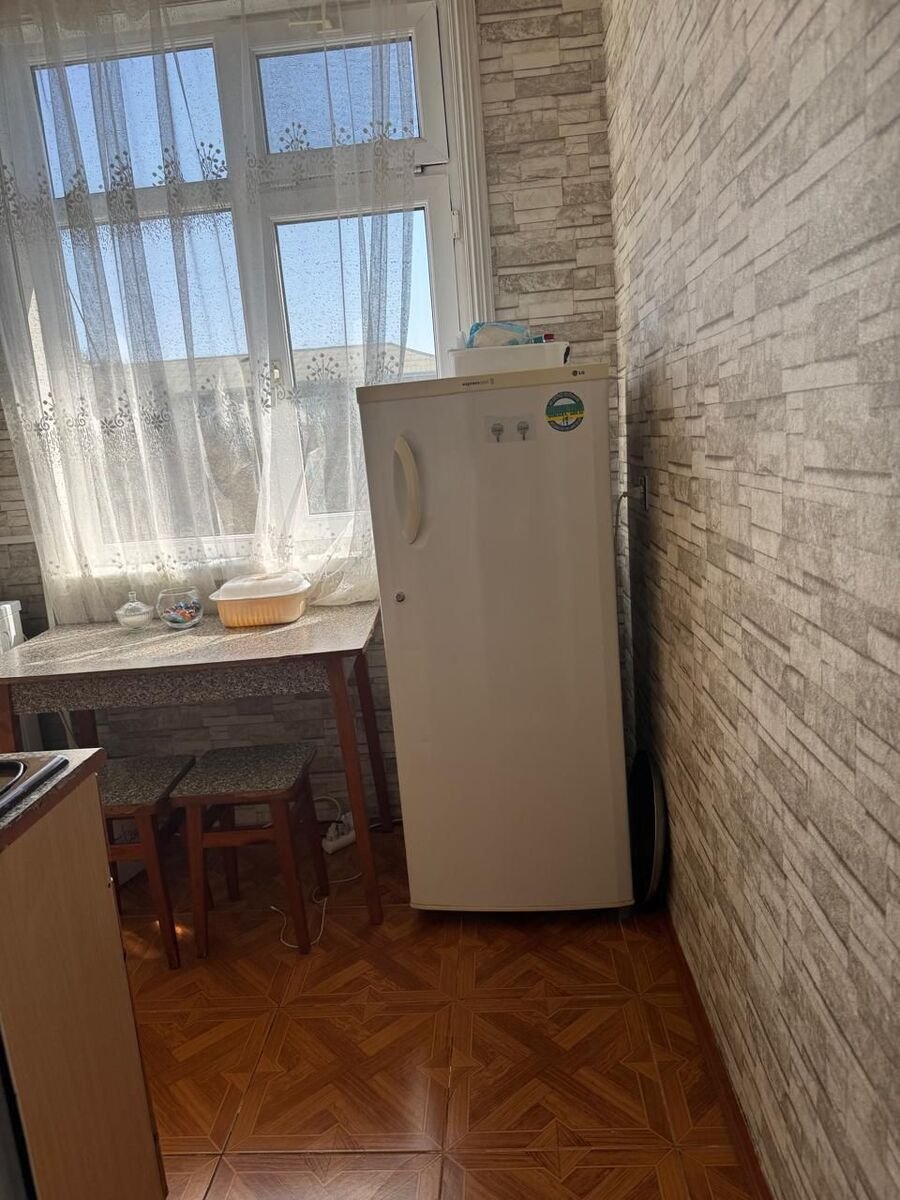 Kirayə verilir 1 otaqlı köhnə tikili, 40 m², Gənclik m.-3