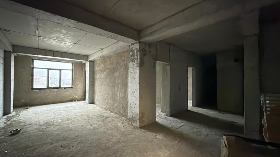 Satılır 4 otaqlı yeni tikili, 130 m², Qara Qarayev m.-4