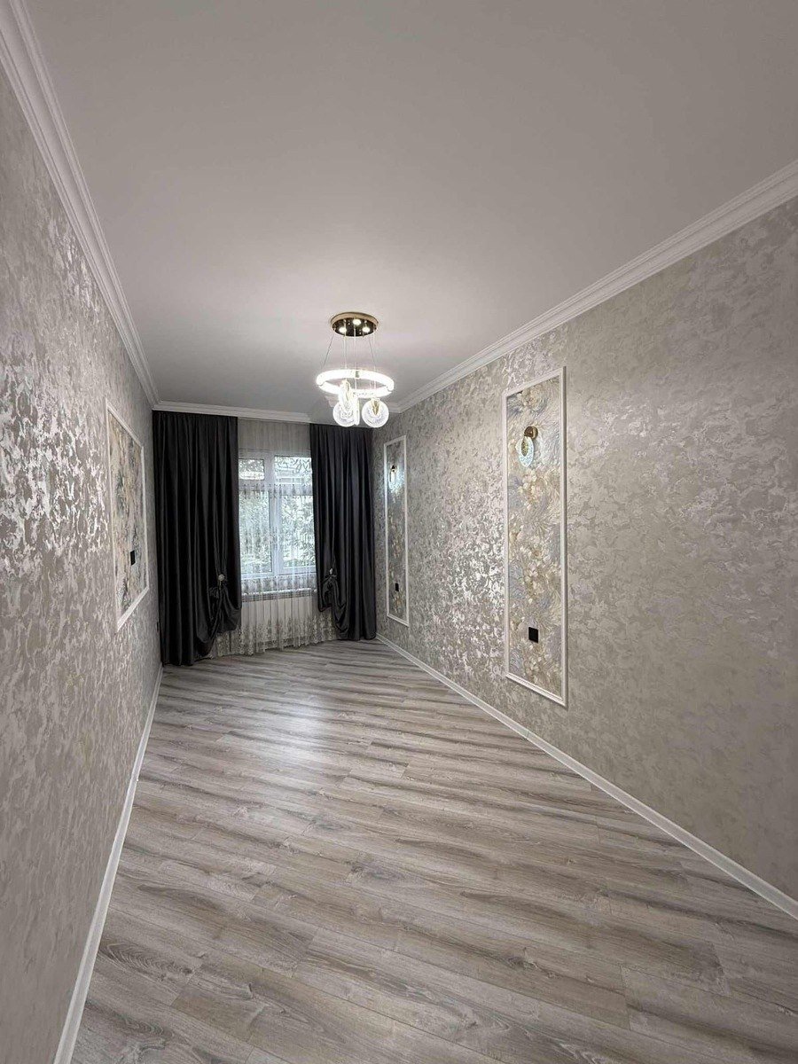 Satılır 2 otaqlı köhnə tikili, 45 m², Memar Əcəmi m.-4