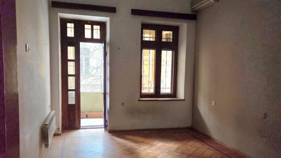 250 kv.m. obyekt icarəyə verilir, Sahil m.-1