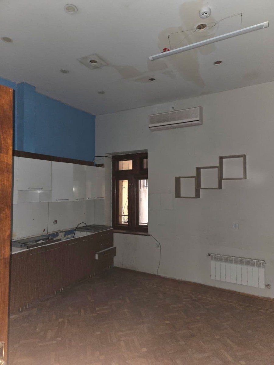 250 kv.m. obyekt icarəyə verilir, Sahil m.-11