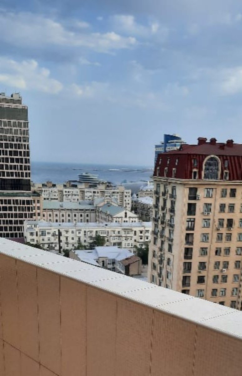 Kirayə verilir 2 otaqlı yeni tikili, 68 m², 28 May m.-5