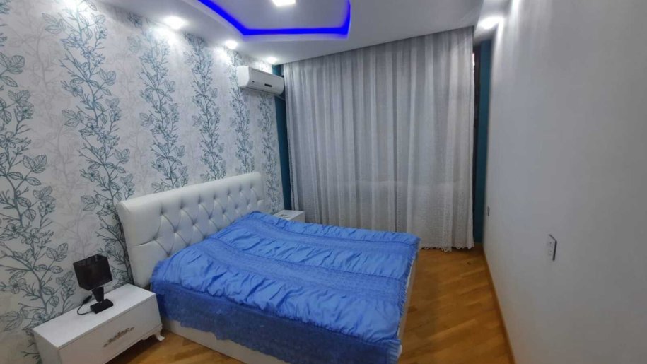 Kirayə verilir 2 otaqlı yeni tikili, 68 m², 28 May m.-12