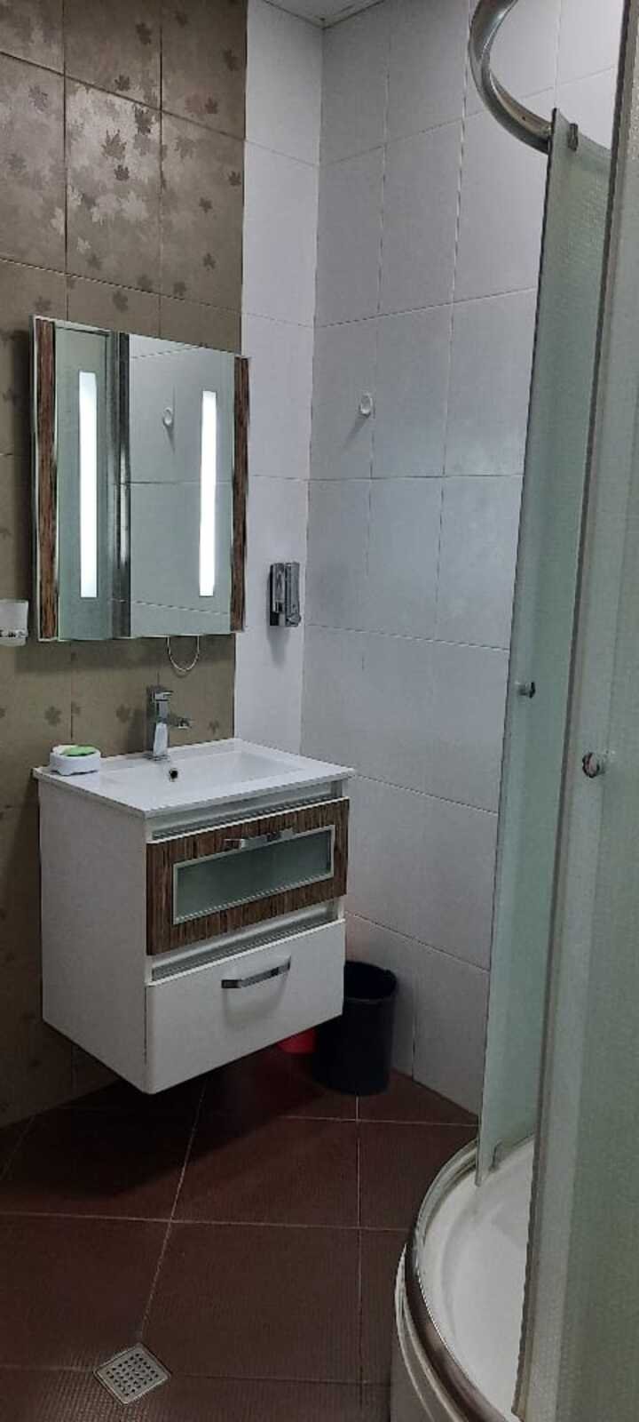 Kirayə verilir 2 otaqlı yeni tikili, 68 m², 28 May m.-18