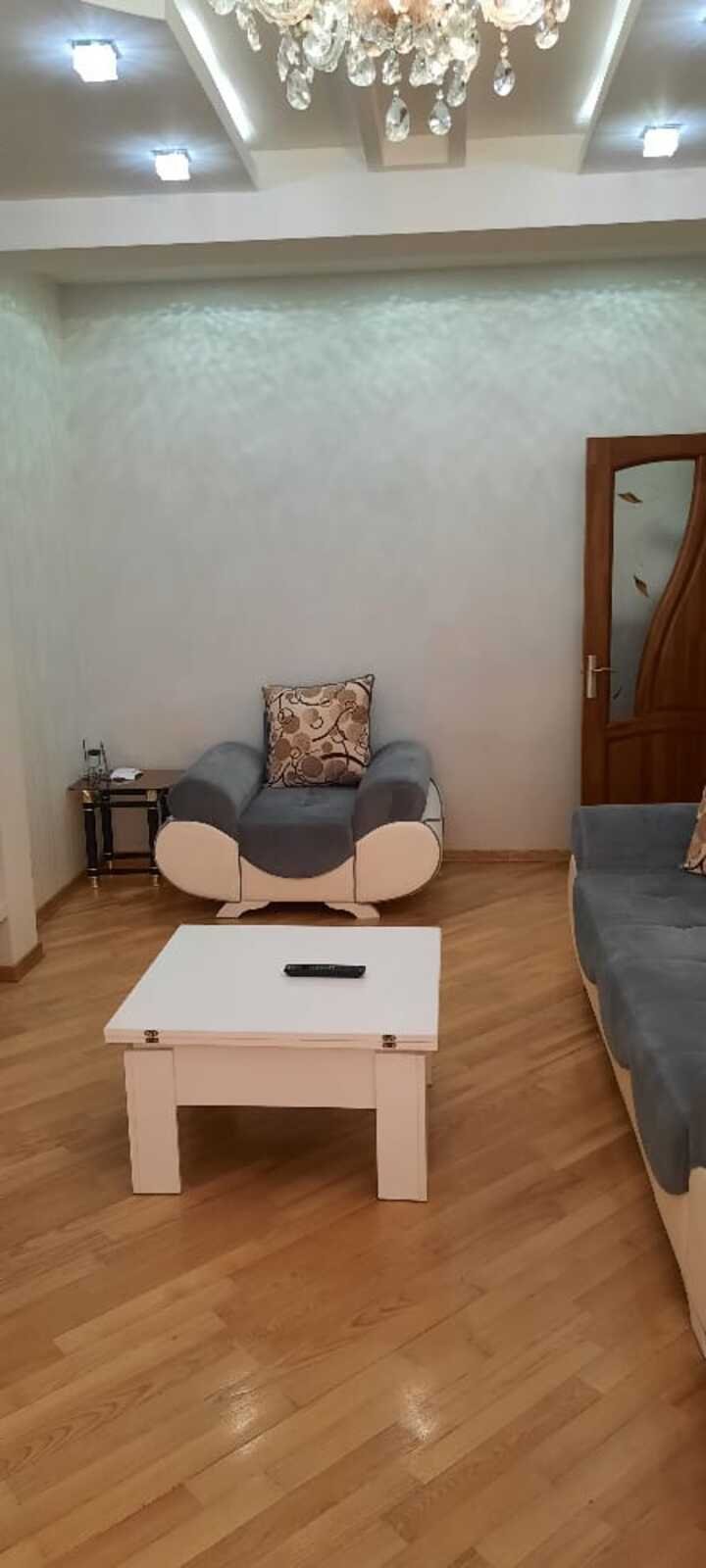 Kirayə verilir 2 otaqlı yeni tikili, 68 m², 28 May m.-24