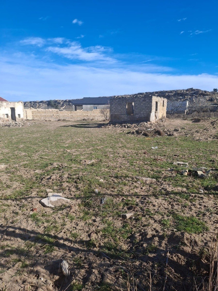 12 sot torpaq satılır, Nardaran-1