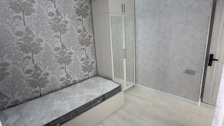 Satılır 4 otaqlı yeni tikili, 109 m², Qara Qarayev m.-9