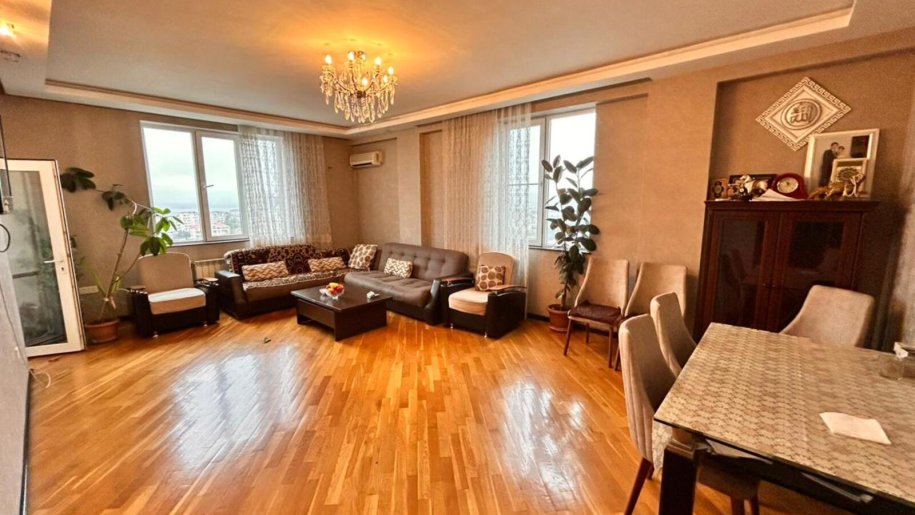 Satılır 3 otaqlı yeni tikili, 97 m², Azadlıq Prospekti m.-1
