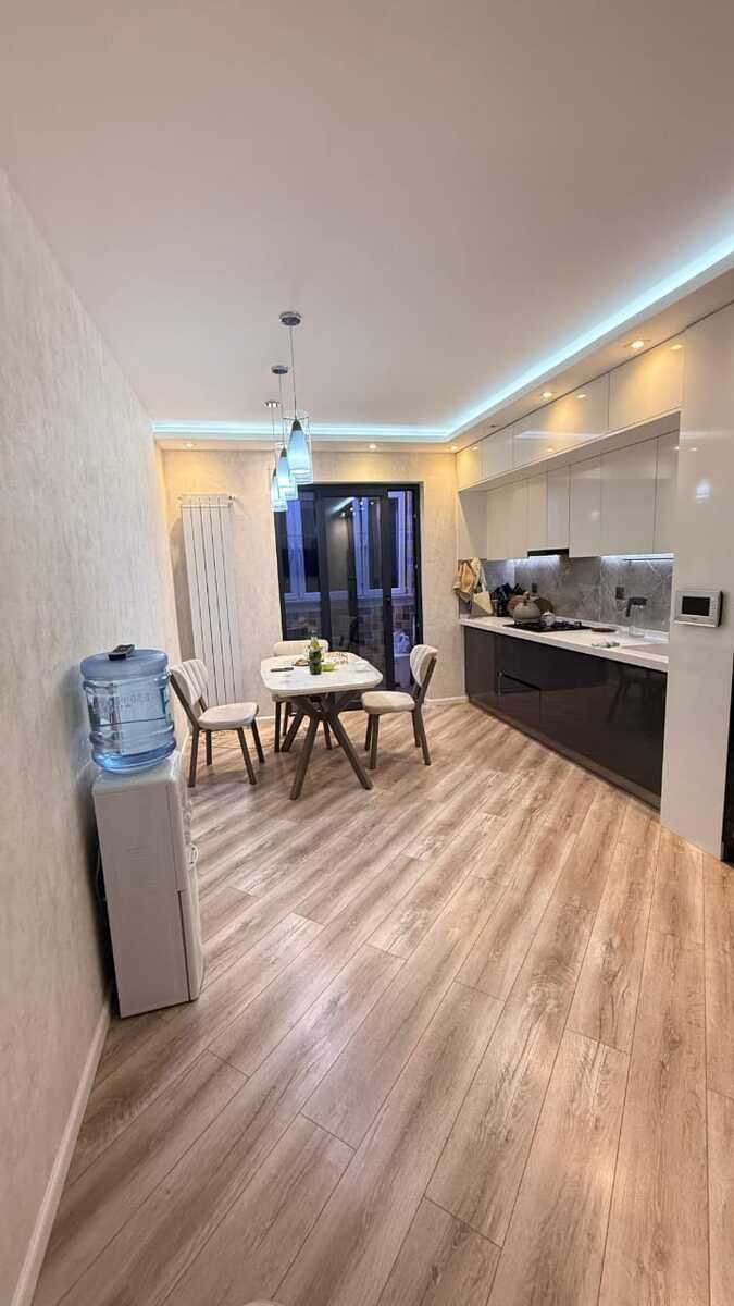 Satılır 3 otaqlı köhnə tikili, 80 m², Suraxanı-11