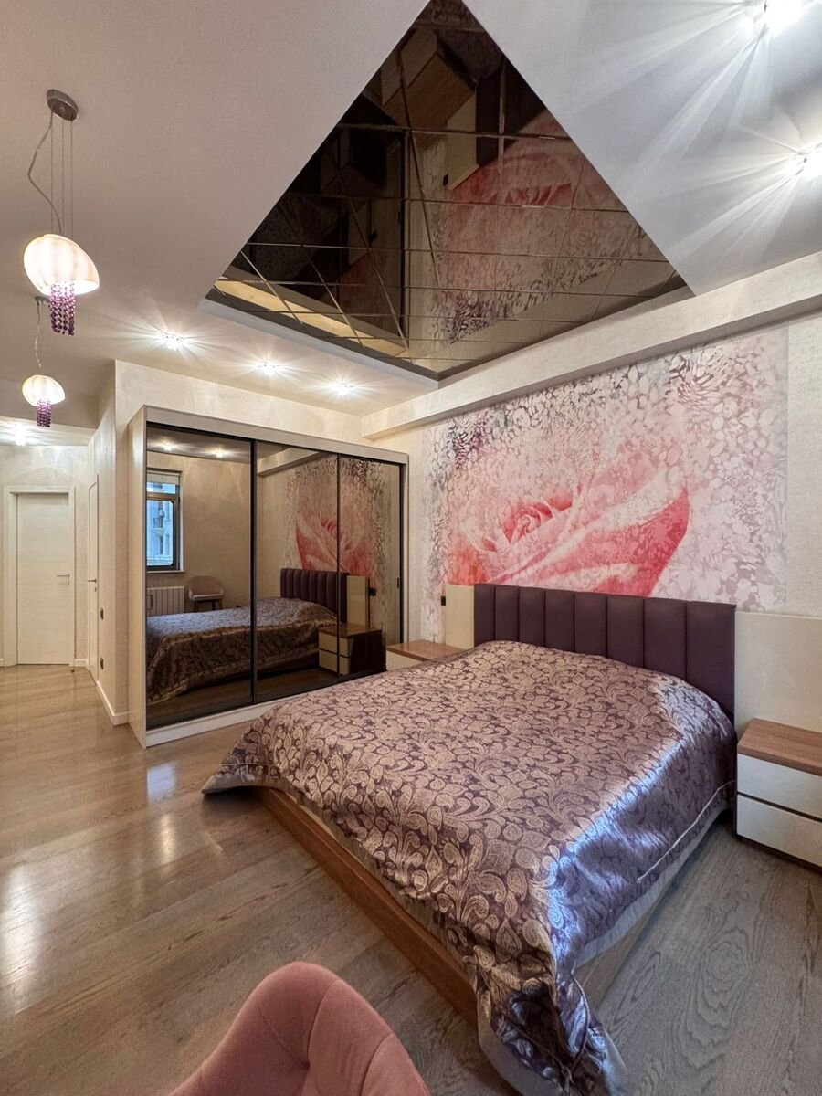 Satılır 4 otaqlı yeni tikili, 168 m², Elmlər Akademiyası m.-5